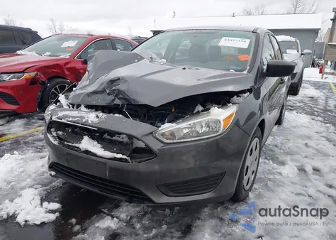 2017 Ford Focus S из США, поврежденный, VIN 1FADP3E28HL285071